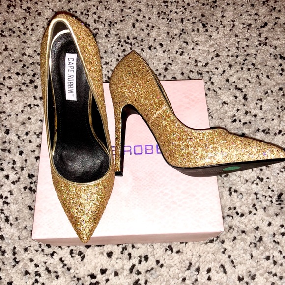Cape Robbin Shoes - Gold glittery pointed toe stiletto pumps